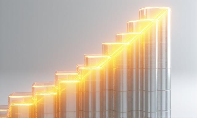 Infographic showing 3 percent annual growth in data center construction